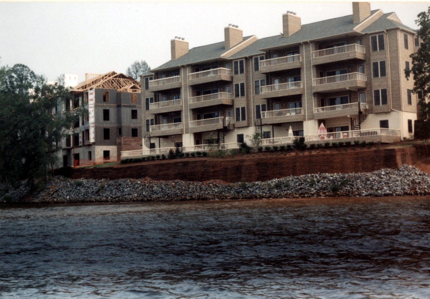 1988 - building 9186 finished and building 9808 under construction